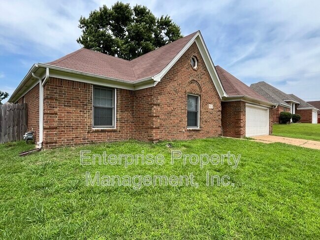 Foto del edificio - 5503 Kindle Creek Dr