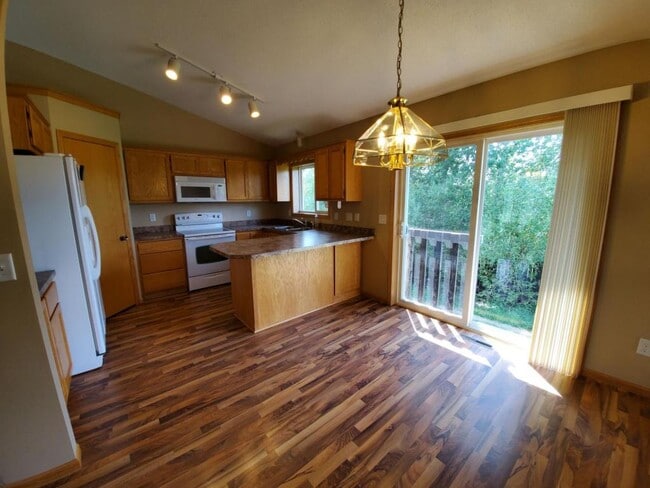 Building Photo - 30820 Reflection Ave