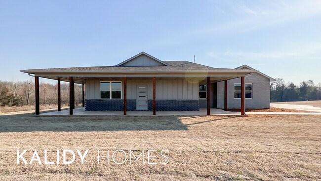 Building Photo - 17640 Natalie Ct