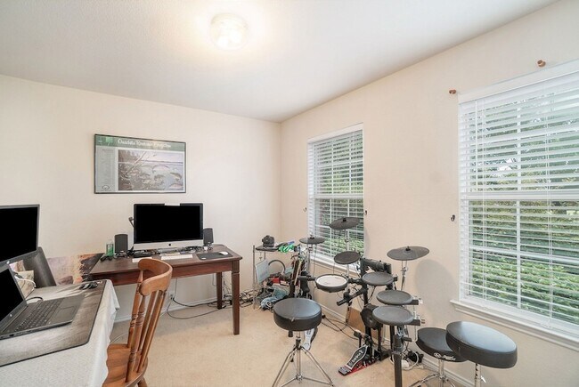 Photo - 1327 Primrose Drive Unit Apartments