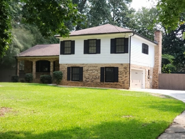 Building Photo - 5649 Roberts Dr