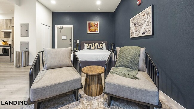 Building Photo - 3024-3024 Zuni St