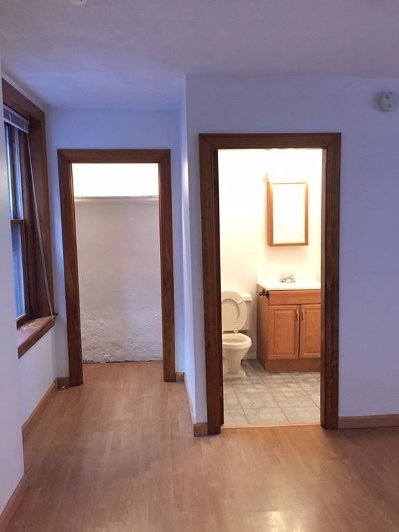 Building Photo - bedroom in Boston MA 02109