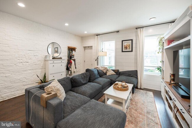 Foto del edificio - 4033 Boone St