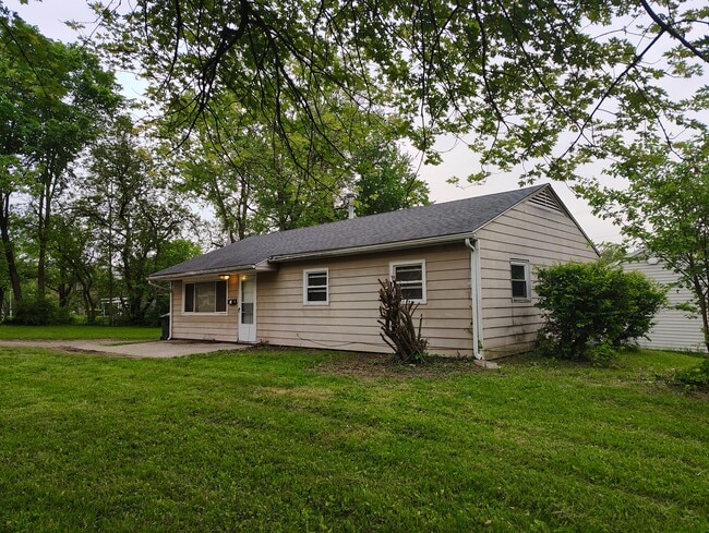 Building Photo - 4331 Wolf Rd