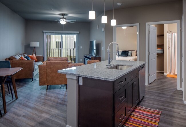 Interior Photo - Promenade Commons