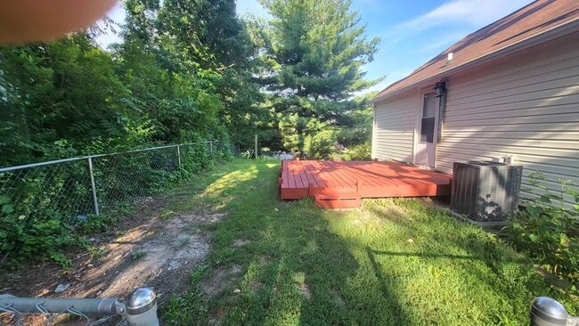 Large Deck - 617 Lake Park Blvd