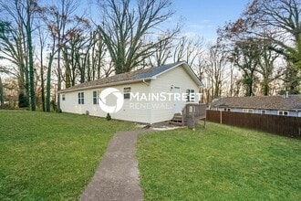 Building Photo - 107 N Walker Ln