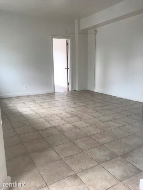 Foto del edificio - 1321 Spruce St