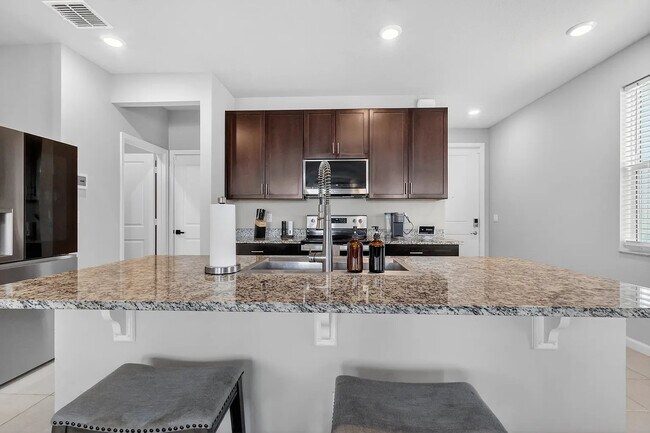 Foto del edificio - 1721 Lindley St