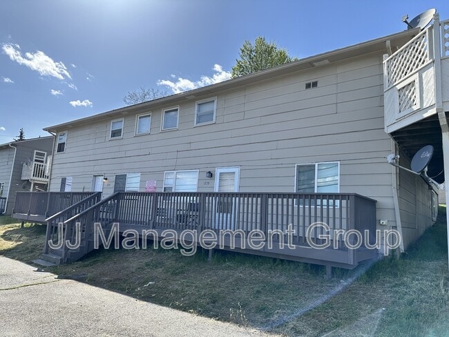 Building Photo - 1207 2nd St