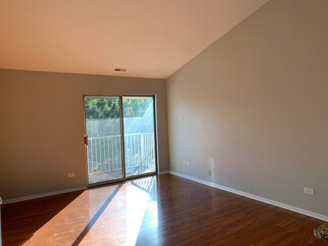 Building Photo - 47 Orchard Terrace