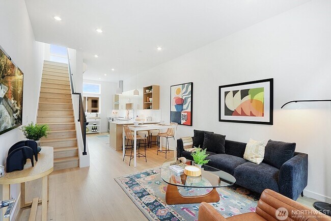 Foto del edificio - 2036 24th Ave S