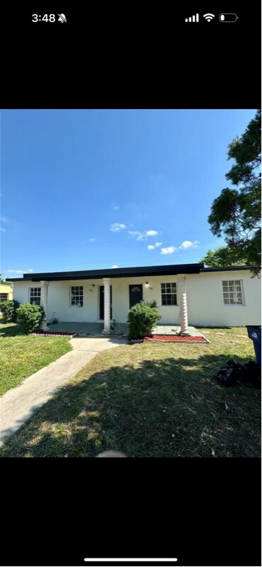 Foto del edificio - 1825 NW 74th St