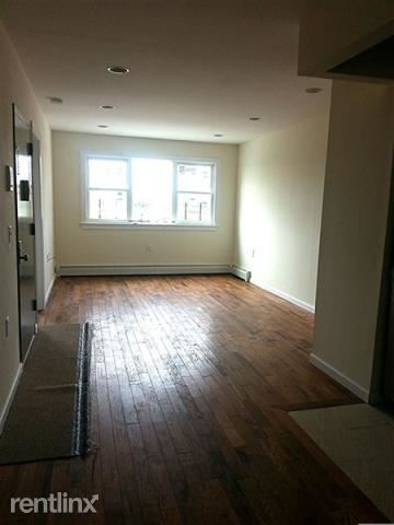 Foto del edificio - 166 Beach 32Nd St