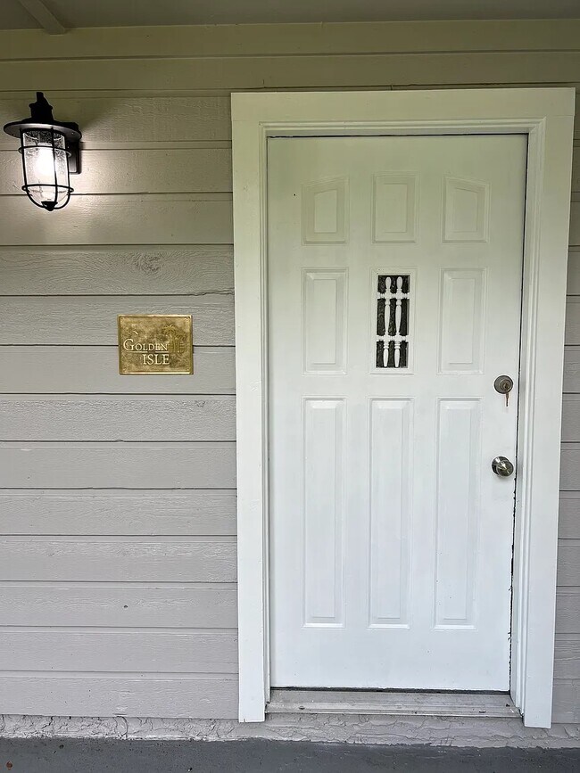 Foto del edificio - 2146 Golden Isle Ct