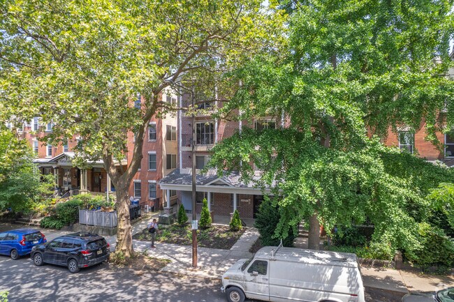 Foto del edificio - The Gardens on 45th Street