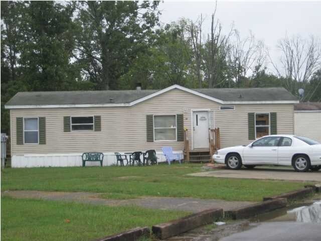 Teléfono móvil en casa. - Noel Cove Mobile Home Park