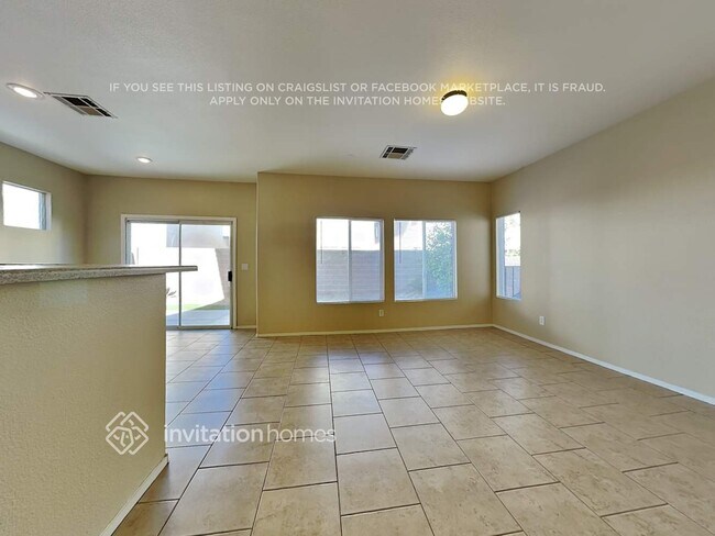 Foto del edificio - 1014 Shades End Ave