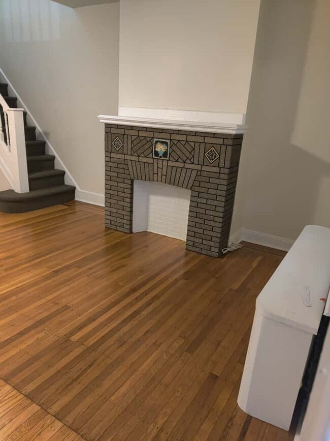 Photo - 6133 Elmwood Ave House