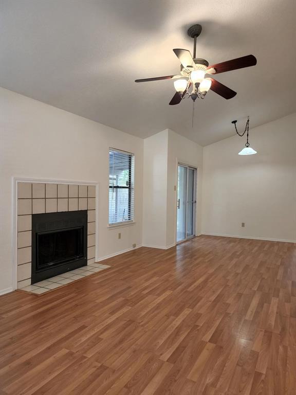 Building Photo - 1407 Alma Dr