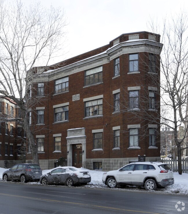 Building Photo - The Westmount