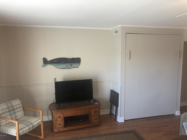 Building Photo - 2203 Harbourside Dr