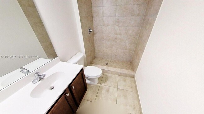 Foto del edificio - 230 NW 109th Ave