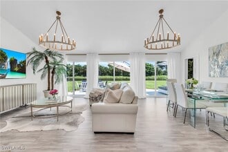 Building Photo - 2649 Longboat Dr