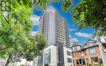 Building Photo - 15-1315 Queen St S