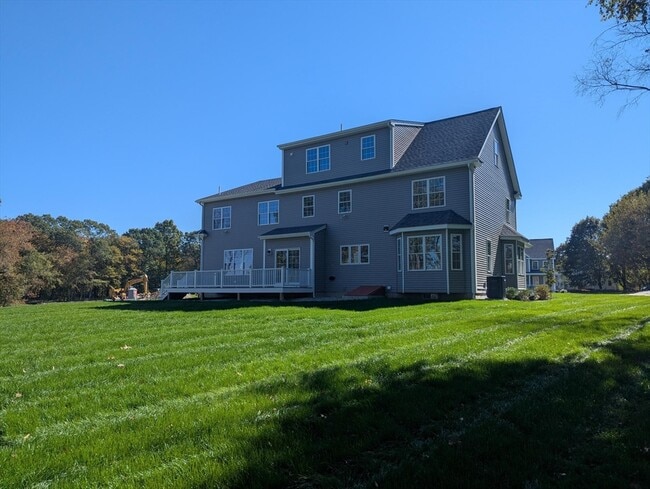 Building Photo - 2 Quinn Rd