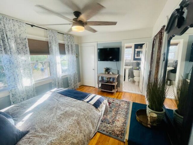 Foto del edificio - 2910 Grape Street