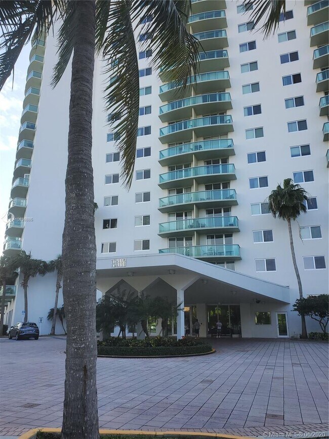 19380 Collins Ave Unit 518, Sunny Isles Beach, FL 33160 Condo for