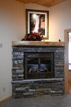 Building Photo - 8033 Larkspur Ln