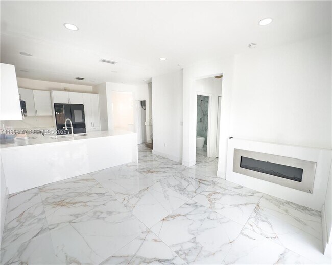 Foto del edificio - 10728 NW 76th Ln