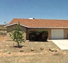 Building Photo - 17076 E Roadrunner Rd