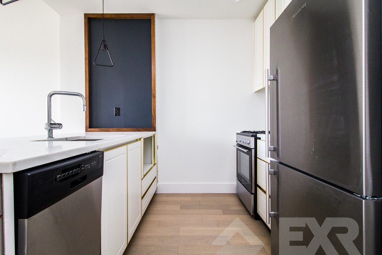 Foto principal - 635 4th Ave