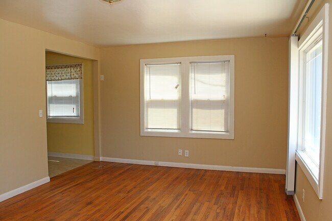 Foto del edificio - 6414 SE 52nd Ave