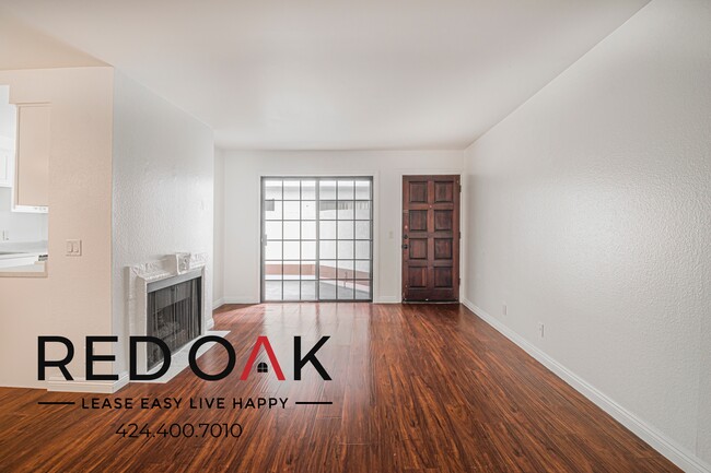 Building Photo - 3281 Sawtelle Blvd