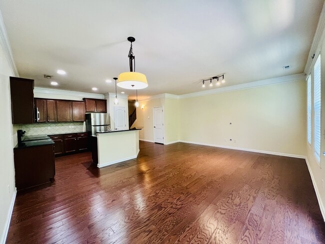 Building Photo - 9647 Camberley Ave NW