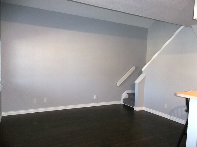 Building Photo - Updated 2-Story Condo Near CSU