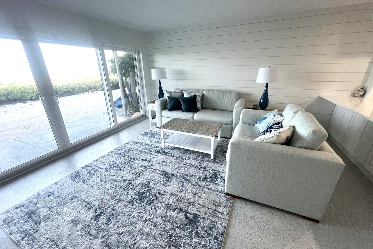 Photo - 6701 Gulf of Mexico Dr (Longboat Key, FL)