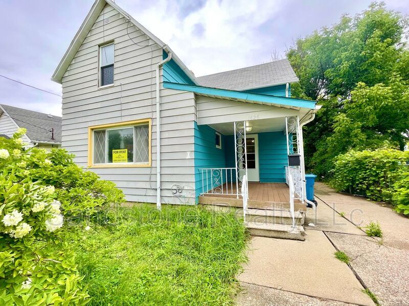 Foto principal - 1426 W 19th St