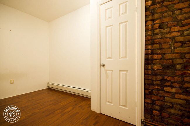 Building Photo - 577 Saint Johns Pl