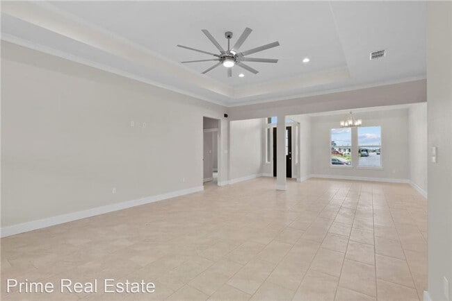 Building Photo - 3 br, 2 bath House - 6738 Effat