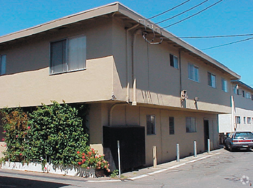 Building Photo - 3166-3176 Cadillac Dr
