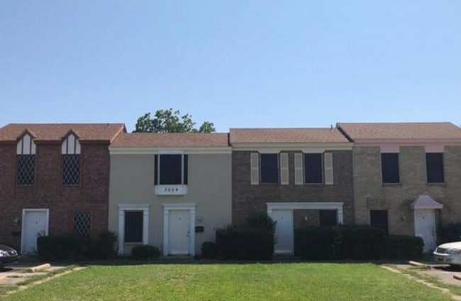 Building Photo - 3009 Las Vegas Trl