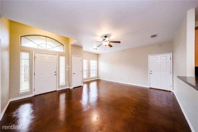 Building Photo - 7502 S Padre Island Dr