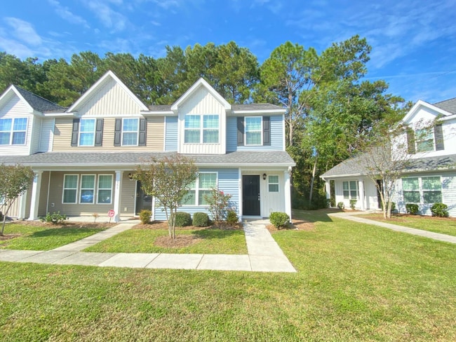 Building Photo - 467 Truman Dr