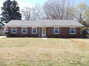Building Photo - 6525 Harrisburg Rd